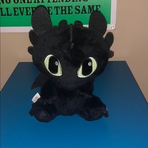 Toothless stuffed animal